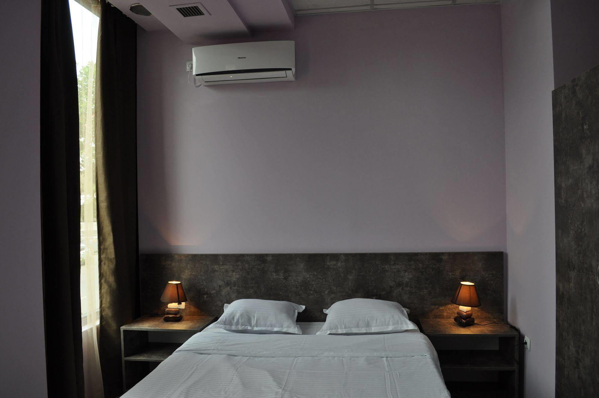 Tiflis Avlabari Hotel Екстериор снимка