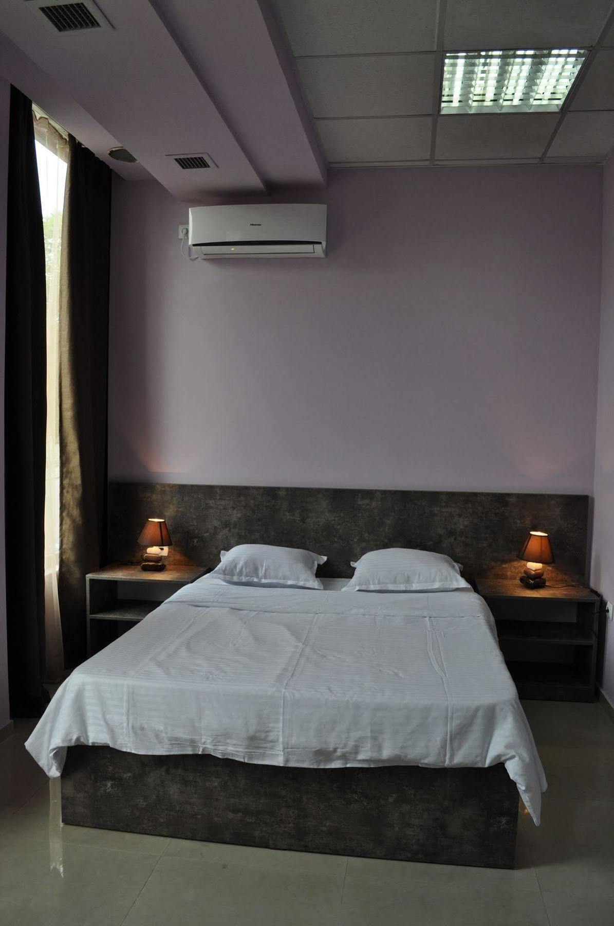 Tiflis Avlabari Hotel Екстериор снимка