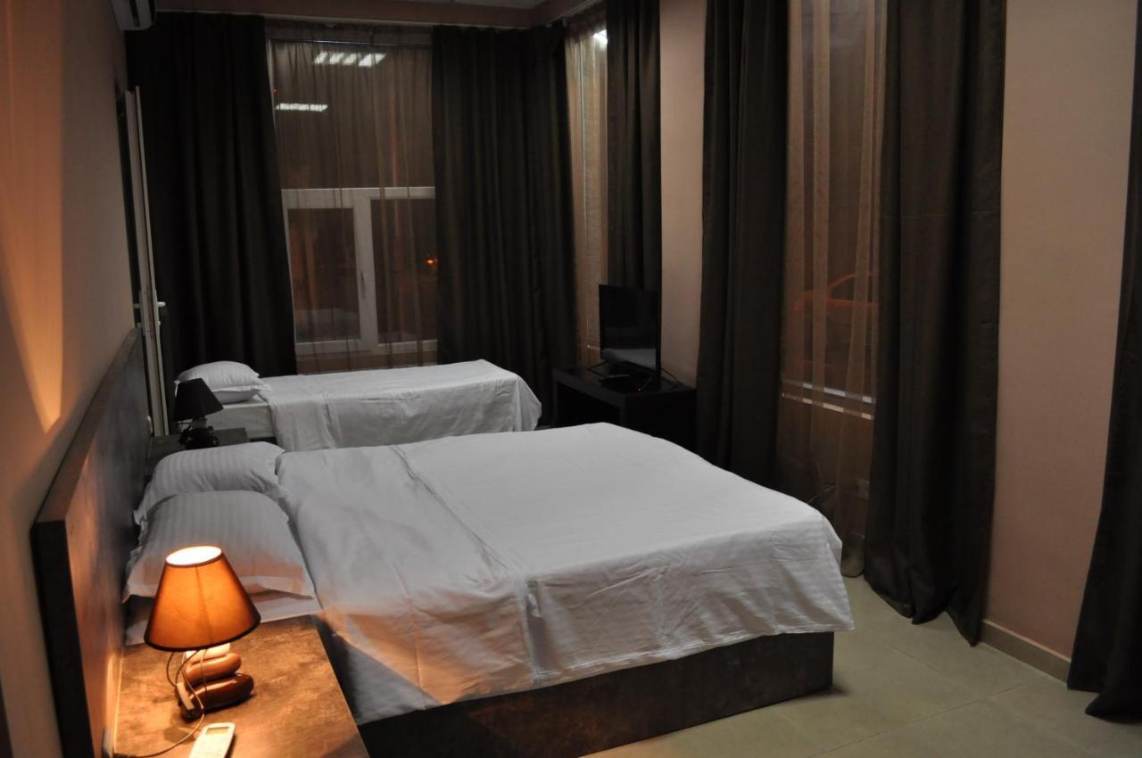 Tiflis Avlabari Hotel Екстериор снимка
